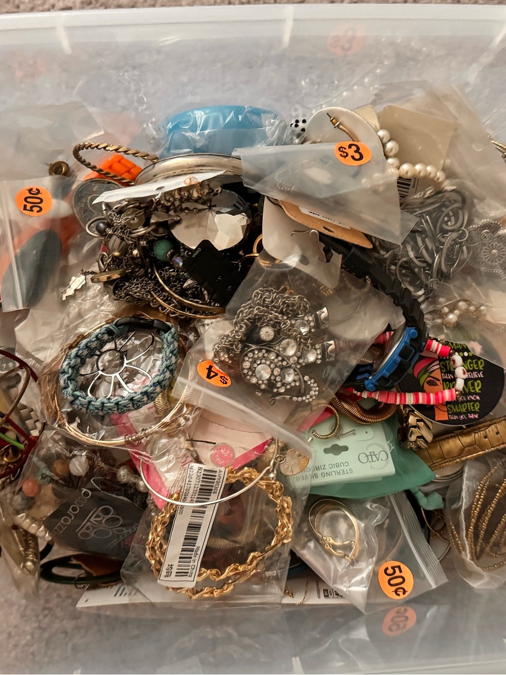 24lbs of assorted Jewelry - Picture 2 of 12